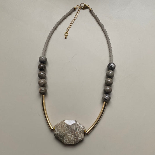 Gist Jewellery Natural Fossil Coral and Frosted Glass Necklace - Grey