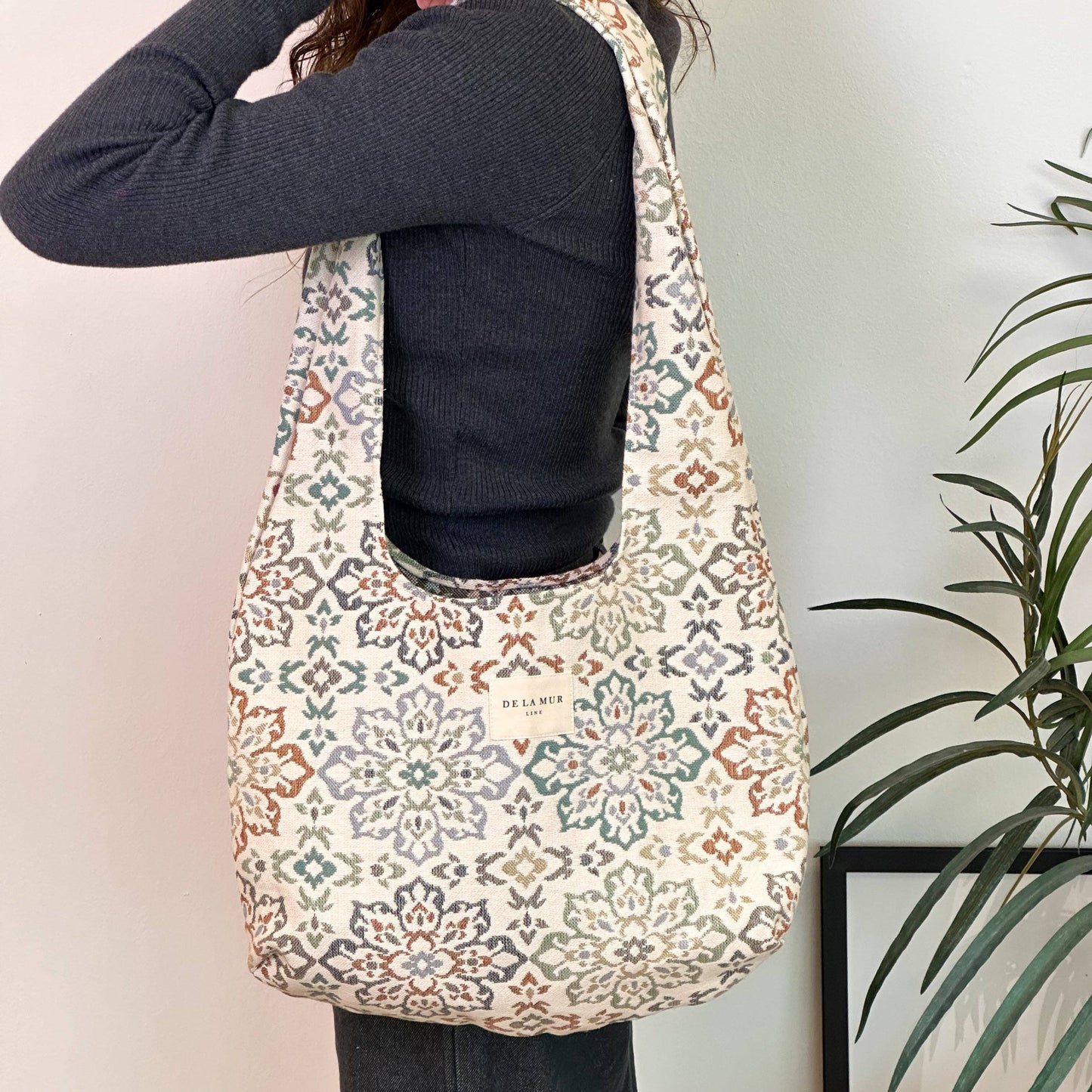 Mari Oval Bag - De La Mur