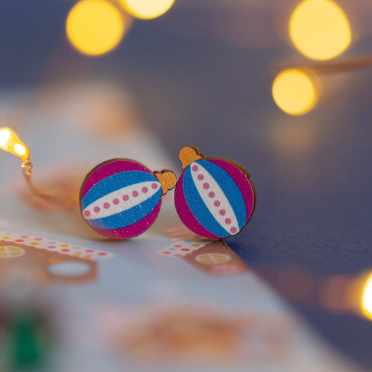 Cute, wooden, vintage baubles earrings